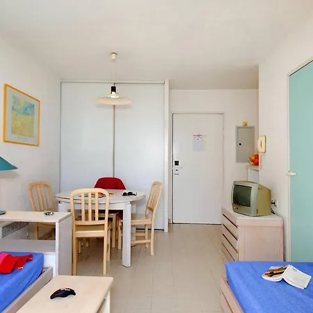 Juan Les Pins 2p4 Open Pins Bleus Apartment
