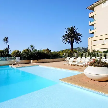 Juan Les Pins 2p4 Open Pins Bleus * Antibes